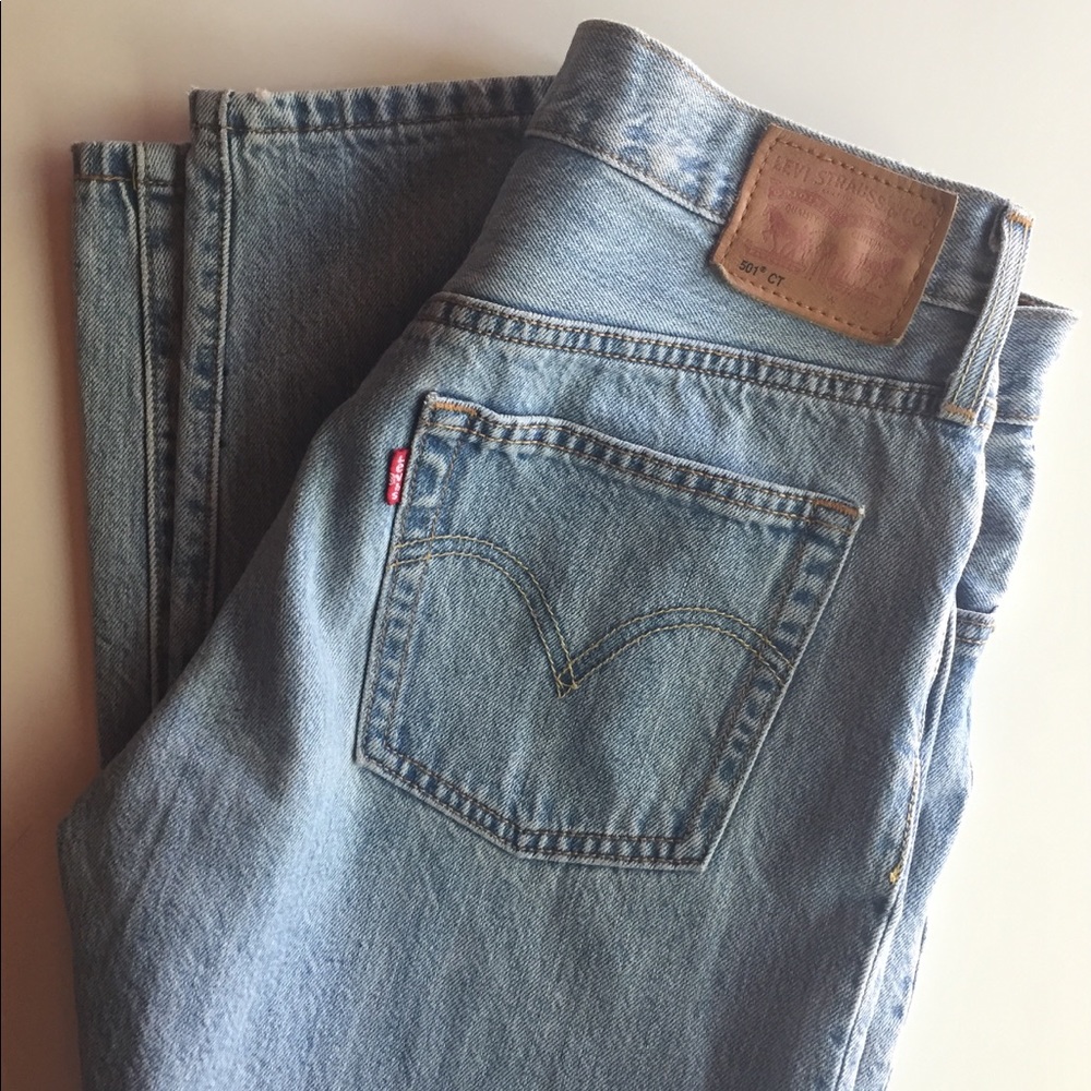 Levi’s 501 CT light blue
